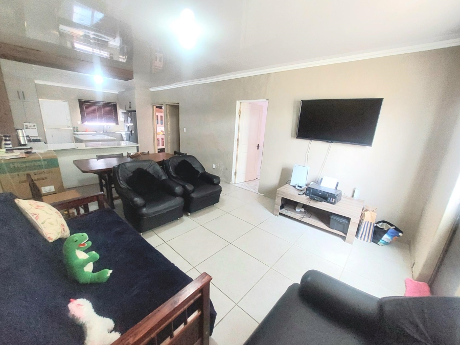 2 Bedroom Property for Sale in Moorreesburg Western Cape